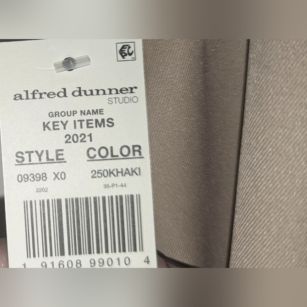 NWT,Alfred Dunner,khaki, classic fit,pullon pants- women's 6P,8P OR 14 petite - Picture 8 of 8